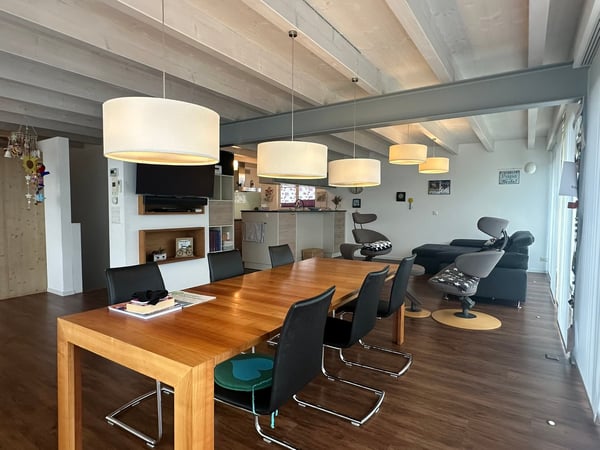 Modernes 1.5-Zimmer-Einfamilienhaus an ruhiger Lage in Huttwilwie 2