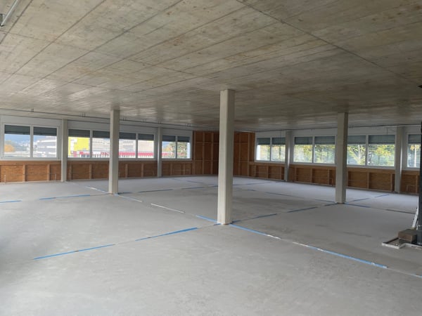 Flexible Gewerbeäumlichkeiten / Locaux commerciaux modulables 3