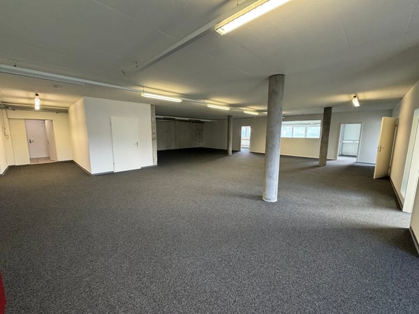 Moderne Bürofläche im Industriegebiet Süd in Lyss 15