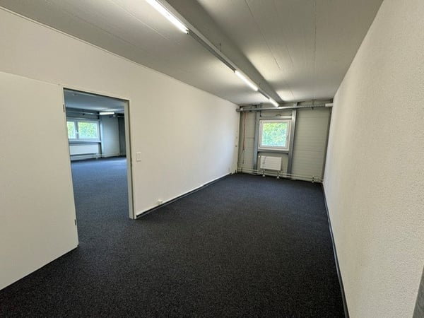 Moderne Bürofläche im Industriegebiet Süd in Lyss 5