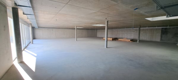 Local commercial et/ou bureau / Gewerberaum und/oder Büro 7
