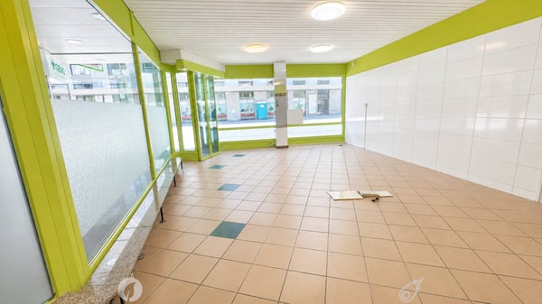 Surface commerciale de 54 m² au cœur de Bienne 4