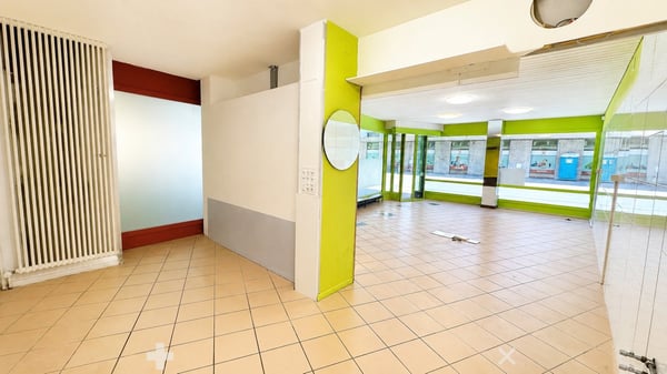 Surface commerciale de 54 m² au cœur de Bienne 7