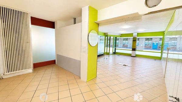 Surface commerciale de 54 m² au cœur de Bienne 7