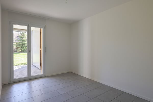 Familienfreundliche 4.5-Zimmerwohnung im Erdgeschoss mit Sitzplatz und zwei Badezimmern 5