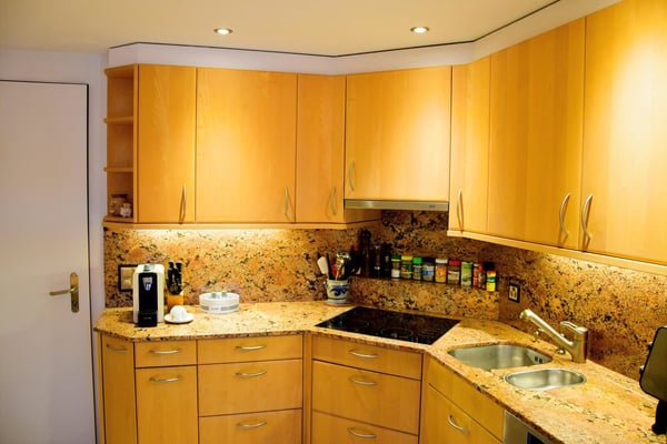 1-Zimmer-Wohnung im 1. OG mit Bastelraum und TG-Platz 14