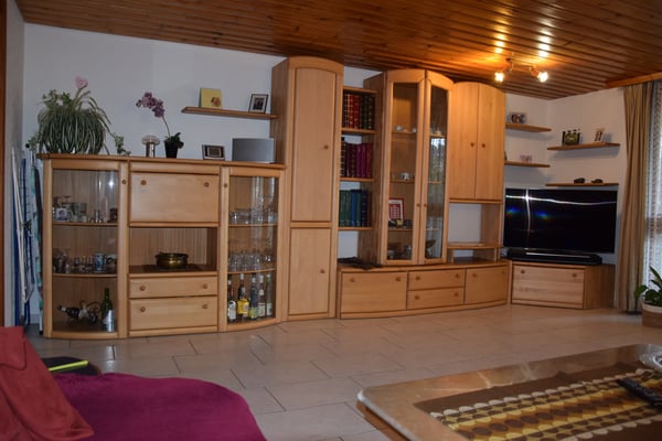 1-Zimmer-Wohnung im 1. OG mit Bastelraum und TG-Platz 6