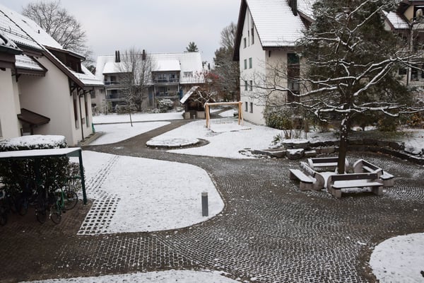 1-Zimmer-Wohnung im 1. OG mit Bastelraum und TG-Platz 16