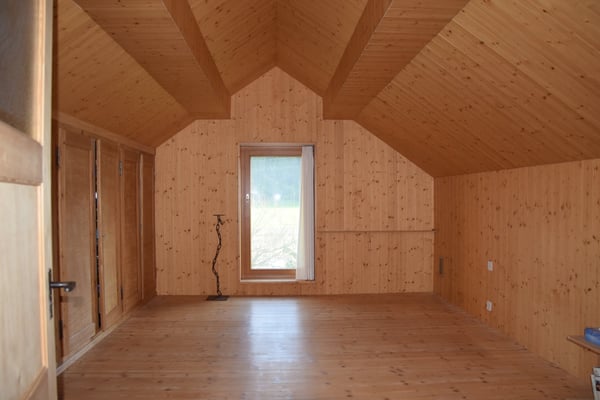 Minergie-Einfamilienhaus mit Solaranlage an naturnaher Lage 18