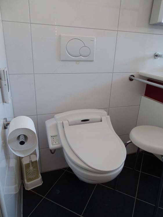 Moderne 4.5-Zimmer-Wohnung mit Balkon in Altstaetten SG 13