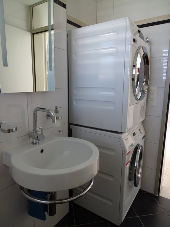 Moderne 4.5-Zimmer-Wohnung mit Balkon in Altstaetten SG 10