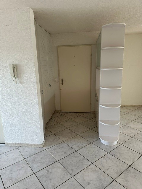 Schöne 4.5-Zimmer-Wohnung mit 2 Balkonen, Keller und Einstellhallenplatz 3