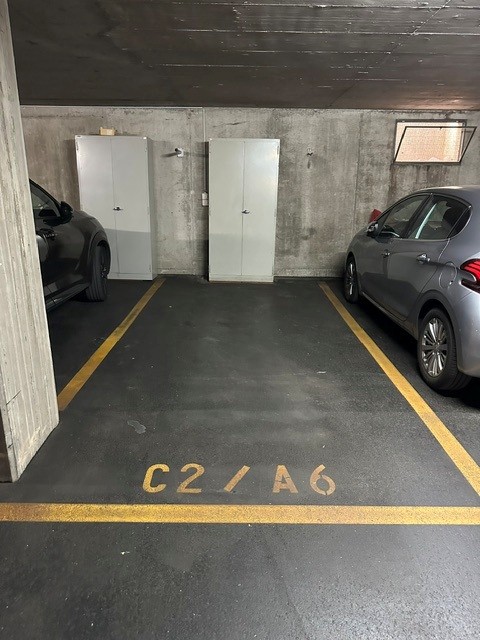 Schöne 4.5-Zimmer-Wohnung mit 2 Balkonen, Keller und Einstellhallenplatz 23