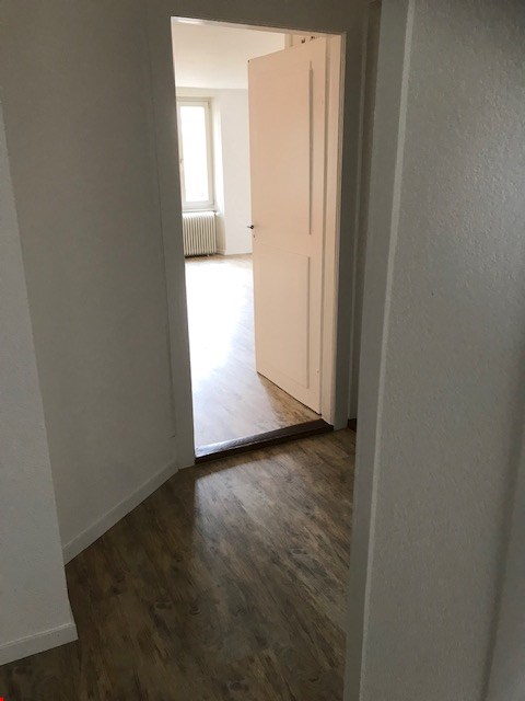 Charmante 4.5-Zimmer-Wohnung im Altbau mit Balkon 11