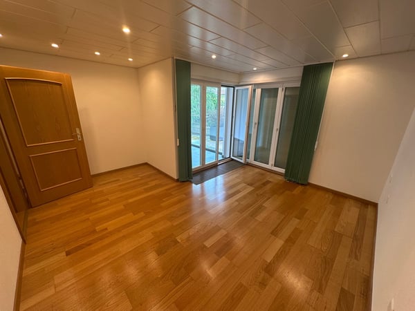 Charmantes Einfamilienhaus mit 1618 m2 Garten 12