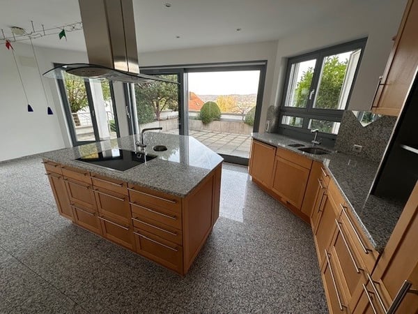 Traum Einfamilienhaus mit schöner Aussicht 14