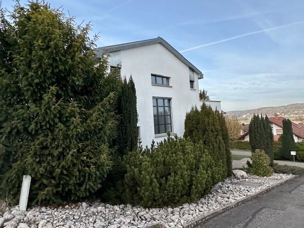 Traum Einfamilienhaus mit schöner Aussicht 3