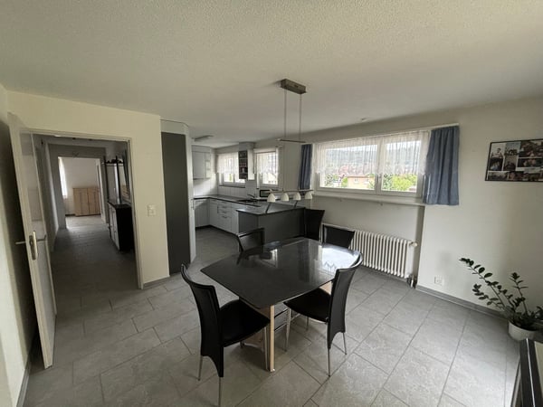 Sie suchen ein Mehrgenerationenhaus? Hier ist das ideale Angebot. 12