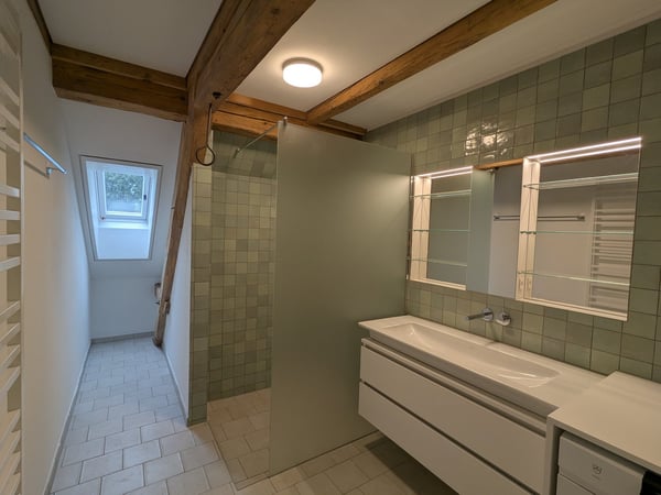 Moderne Dachwohnung in historischem Riegelhaus inmitten der Natur 11