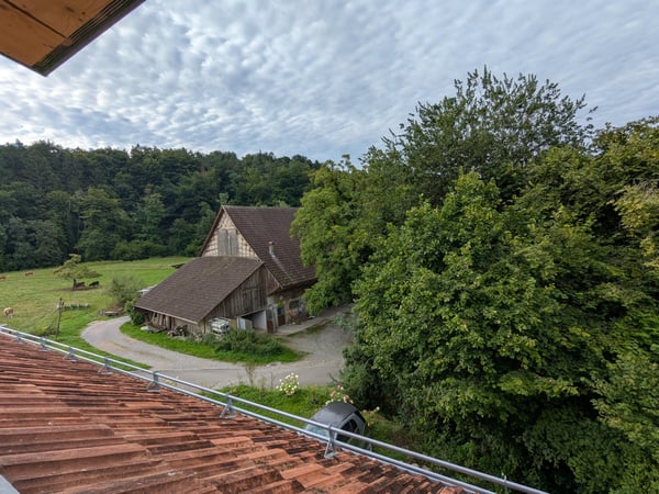 Moderne Dachwohnung in historischem Riegelhaus inmitten der Natur 14