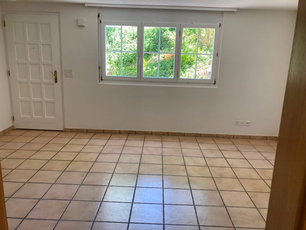 Renovierte & charmante 2.5-Zimmer-Einliegerwohnung an ruhiger Lage 6