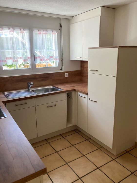 Renovierte & charmante 2.5-Zimmer-Einliegerwohnung an ruhiger Lage 3
