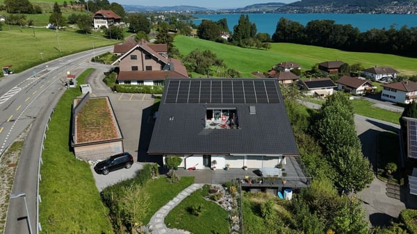 Moderne Dachgeschosswohnung mit spektakulärer Aussicht 5