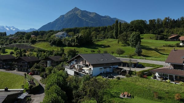Moderne Dachgeschosswohnung mit spektakulärer Aussicht 3