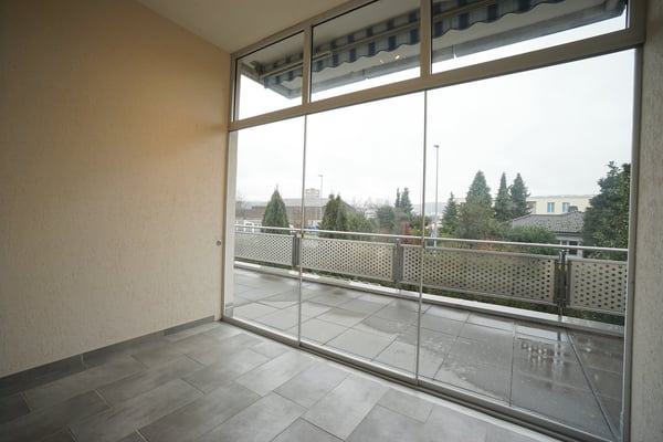 Mehrfamilienhaus mit 4 Wohnungen inkl. 7 Garagen und 6 Aussenparkplätzen 23