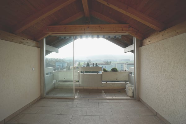 Mehrfamilienhaus mit 4 Wohnungen inkl. 7 Garagen und 6 Aussenparkplätzen 10