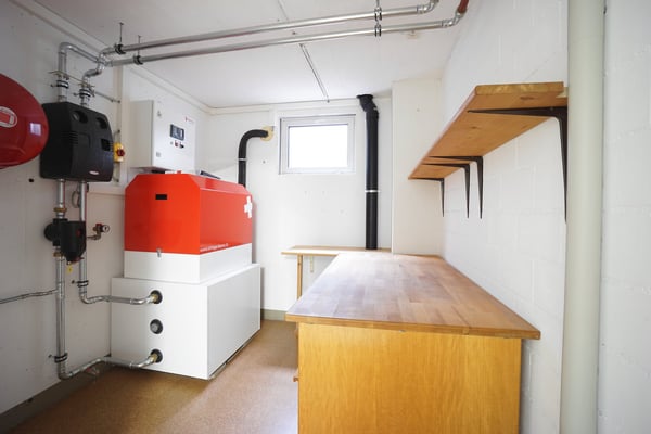 Gepflegtes 1.5-Zimmer-Einfamilienhaus mit Biotop, schönem Garten und hohem Wohnkomfort 19