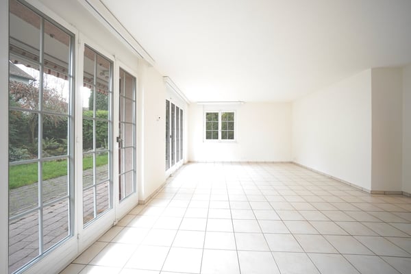 Gepflegtes 1.5-Zimmer-Einfamilienhaus mit Biotop, schönem Garten und hohem Wohnkomfort 6