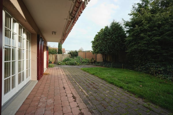 Gepflegtes 1.5-Zimmer-Einfamilienhaus mit Biotop, schönem Garten und hohem Wohnkomfort 4