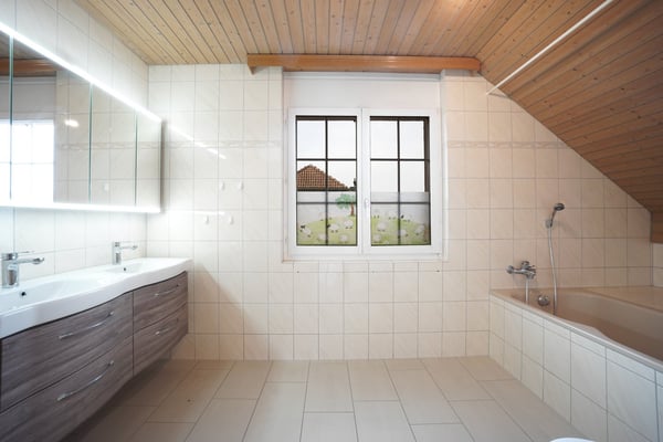 Gepflegtes 1.5-Zimmer-Einfamilienhaus mit Biotop, schönem Garten und hohem Wohnkomfort 15