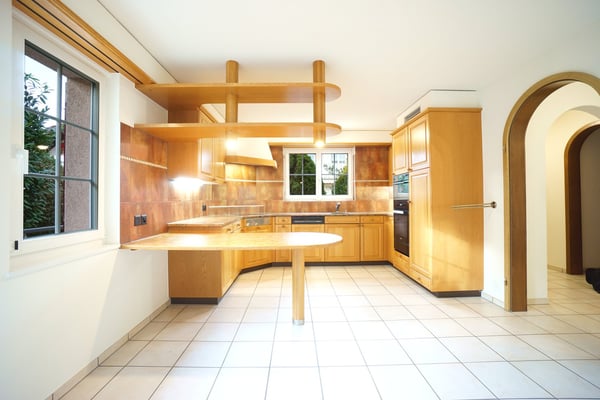 Gepflegtes 1.5-Zimmer-Einfamilienhaus mit Biotop, schönem Garten und hohem Wohnkomfort 9