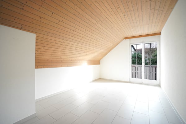 Gepflegtes 1.5-Zimmer-Einfamilienhaus mit Biotop, schönem Garten und hohem Wohnkomfort 12