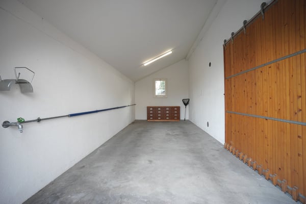 Gepflegtes 1.5-Zimmer-Einfamilienhaus mit Biotop, schönem Garten und hohem Wohnkomfort 20