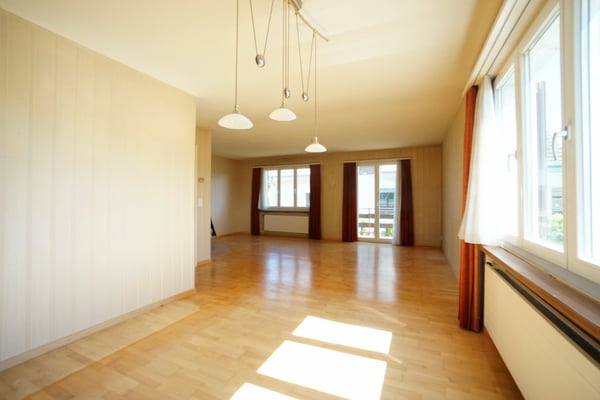 Gemütliches 6.5-Zimmer-Einfamilienhaus an sonniger Lage mit Aus- und Umbaupotenzial 4