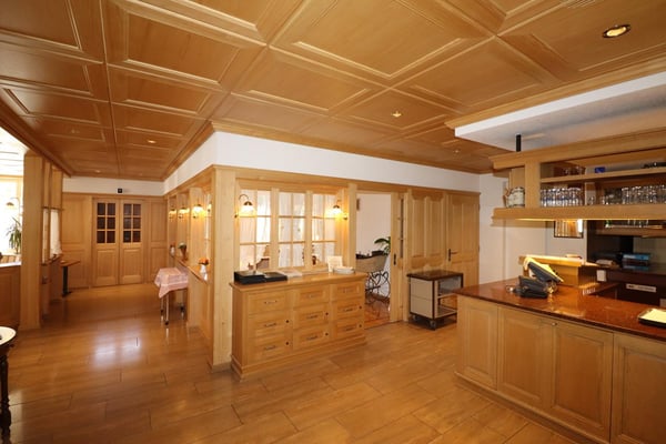 Traditionelles Restaurant mit Wohnung im Dachgeschoss in Diessbach bei Büren 5