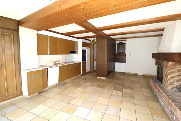 Historisches Wohn- und Geschäftshaus im Herzen von Büren an der Aare 8