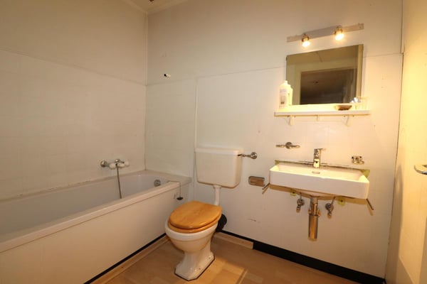 Historisches Wohn- und Geschäftshaus im Herzen von Büren an der Aare 15