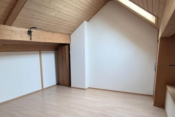 Charmantes Einfamilienhaus in ruhiger Lage in Schüpfen 8