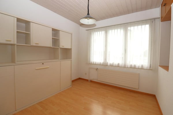 Freistehendes 4.5-Zimmer-Einfamilienhaus in ruhigem Wohnquartier 10