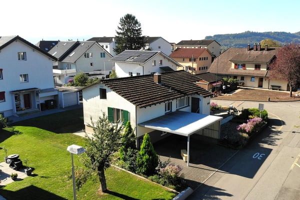 Freistehendes 4.5-Zimmer-Einfamilienhaus in ruhigem Wohnquartier 3