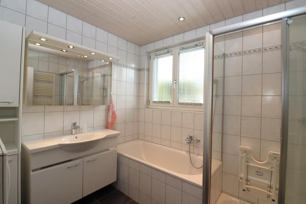 Freistehendes 4.5-Zimmer-Einfamilienhaus in ruhigem Wohnquartier 11