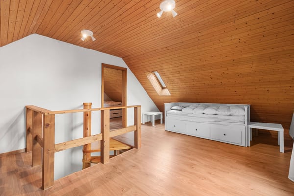 Einzigartiges Bauland  mit bestehendem Ferienhaus am Mostelberg Sattel - mit Blick auf Wiesen & Wald 11