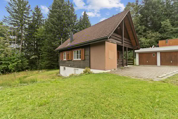 Einzigartiges Bauland  mit bestehendem Ferienhaus am Mostelberg Sattel - mit Blick auf Wiesen & Wald 3