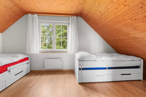 Einzigartiges Bauland  mit bestehendem Ferienhaus am Mostelberg Sattel - mit Blick auf Wiesen & Wald 12