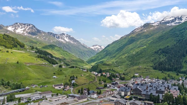 Exclusive alpine appartment in Andermatt 14