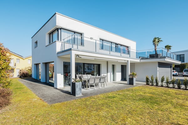 Modernes 6.5-Zimmer-Einfamilienhaus mit Blick in die Alpen 13